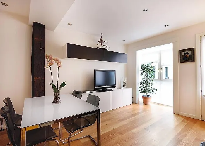 Centro Del Casco Viejo Origenes Y Tradicion Bilbao